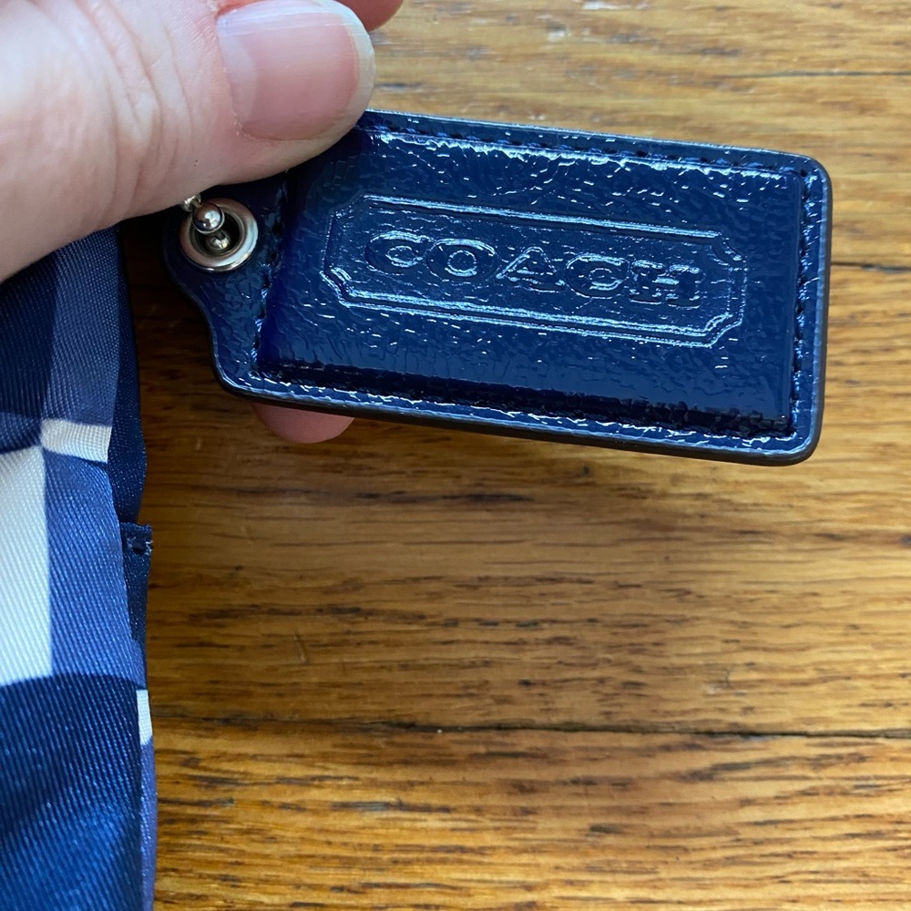 EUC Coach Blue Signature Logo Crossbody - Picture 2 of 12